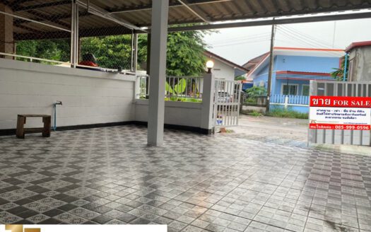 ทาวเฮ้าส์ ใกล้ศาลอาญา กรอกยายชา เนินพระ ระยอง