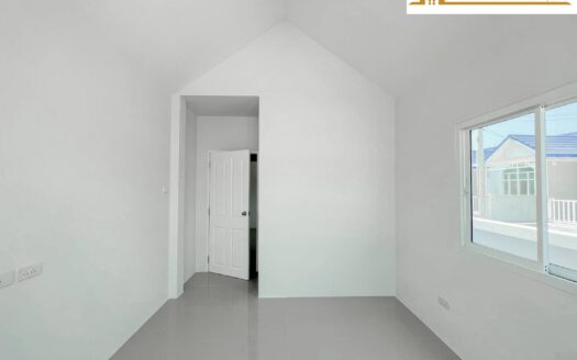 ทาวเฮ้าส์ โครงการใหม่ โซนกรอกยายชา ราคาเบาเบา ผ่อนเพียง 4500 บาท