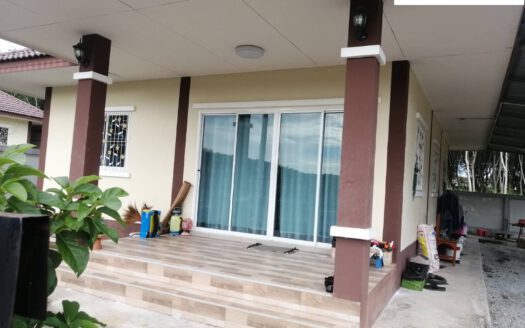 บ้านเดี่ยว สภาพใหม่มาก เนื้อที่เยอะ หนองละลอก บ้านค่าย ระยอง