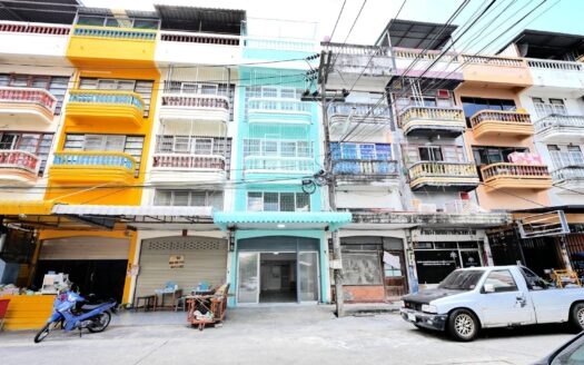 อาคารพาณิชย์ 5 ชั้น ทำเลสวนศรีเมือง ค้าขายได้ ใจกลางระยอง